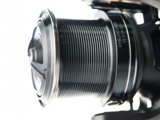Котушка Daiwa 18 Emblem Spod 35 SCW QD